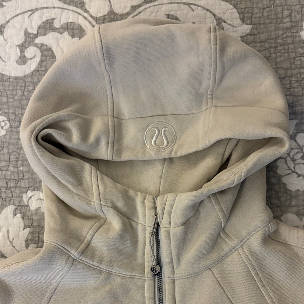 Lululemon Scuba Full-Zip Hoodie ~ Bone ~ Size 8 - Picture 2 of 7